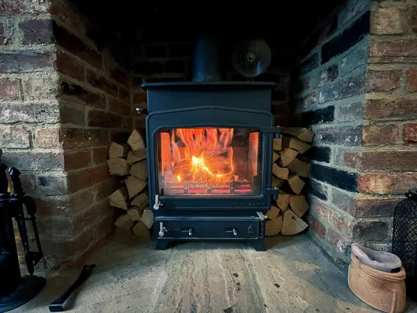 Fireplace and stove installation